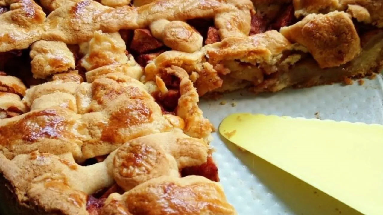 Best apple pie amsterdam locals guide